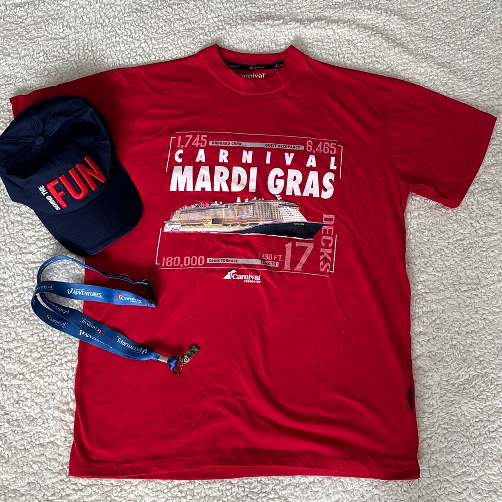 Carnival cruise T-shirt and accessories